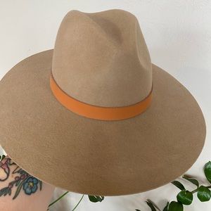 Gigi Pip Hat